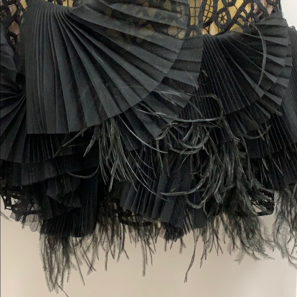 BCBG RUNWAY DRESS - Picture 6 of 6